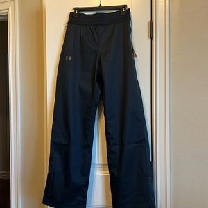 NWT Ladies Medium Under Armour water- repellent ski pants